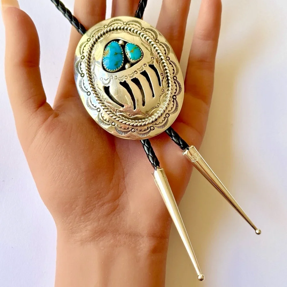 Navajo Turquoise Bolo Tie Bear Paw Shadow Box Signed Wilbert Muskett Sr Sterling